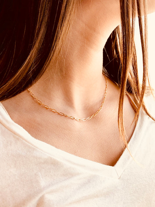 Paperclip Necklace, Link Choker Necklace, Link Necklace, Gold Link Choker, Choker Necklace, Link Chain Necklace, Everyday Jewelry, Mothers Day Gifts, Birthday Gifts, Birthday Gifts for her, Christmas gift, thanksgiving gifts, laying necklace, dainty jewelry, minimalist jewelry, Dainty Paperclip Necklace, mother’s gift, valentines gift 