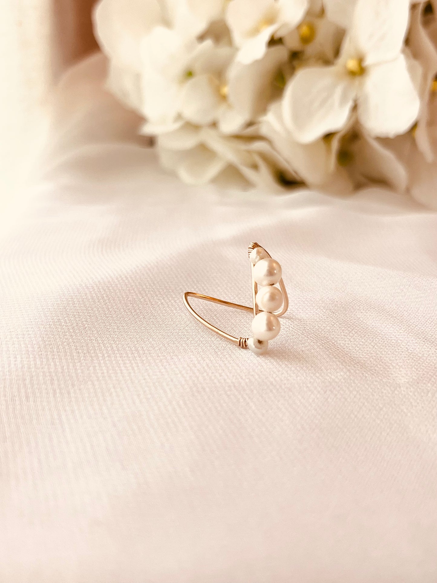 Wire Pearl Ring, Fresh Water Pearl Ring, 14k Gold Filled Pearl Ring, Handmade Wire Jewelry, Statement Ring, Pearl Cocktail Ring,Gift For Her