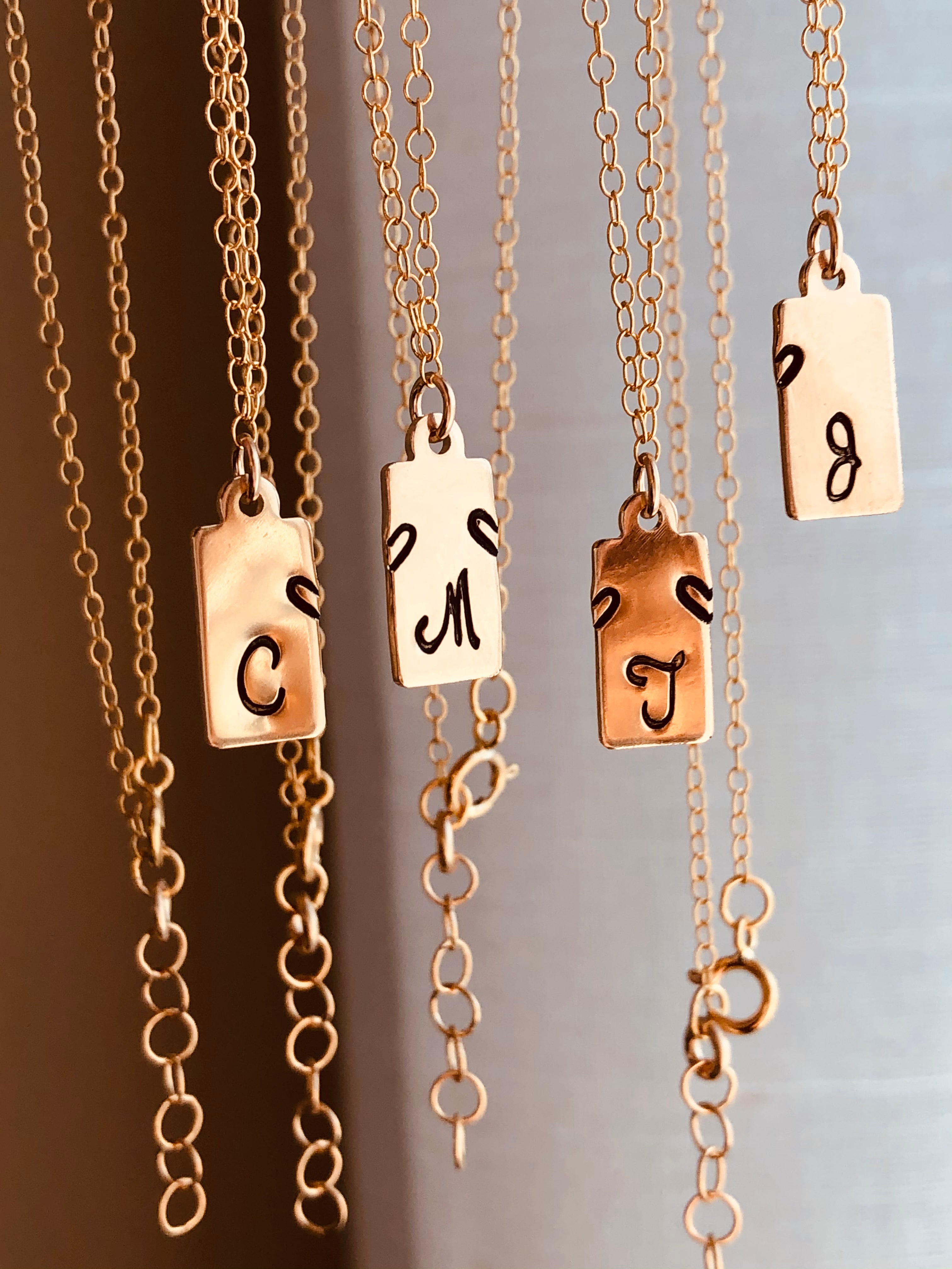 Best Friends Necklace Set for 4, Matching Puzzle Necklaces, Puzzle Jew –  Simple Reminders
