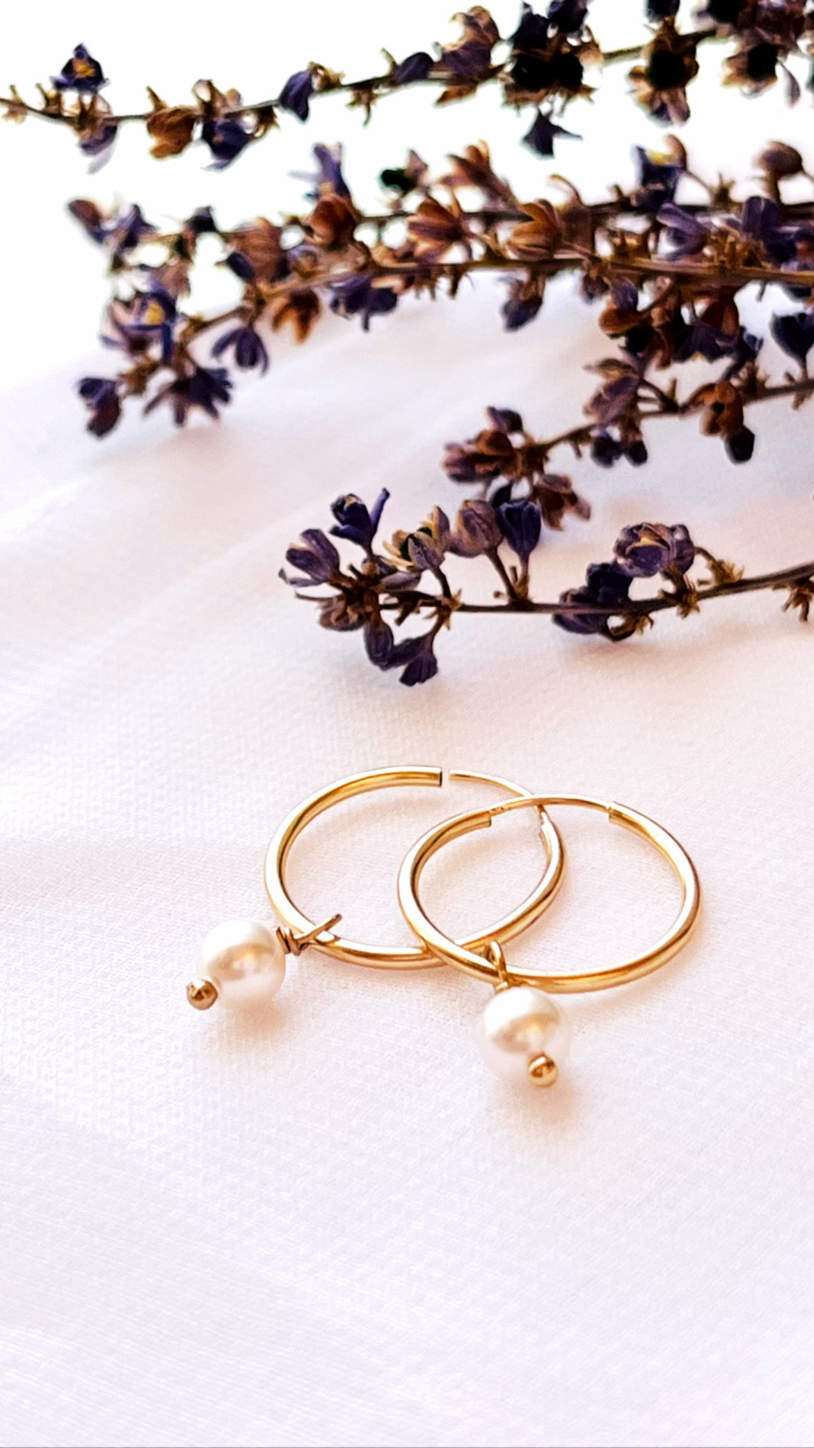 Dainty Pearl Hoop Earrings