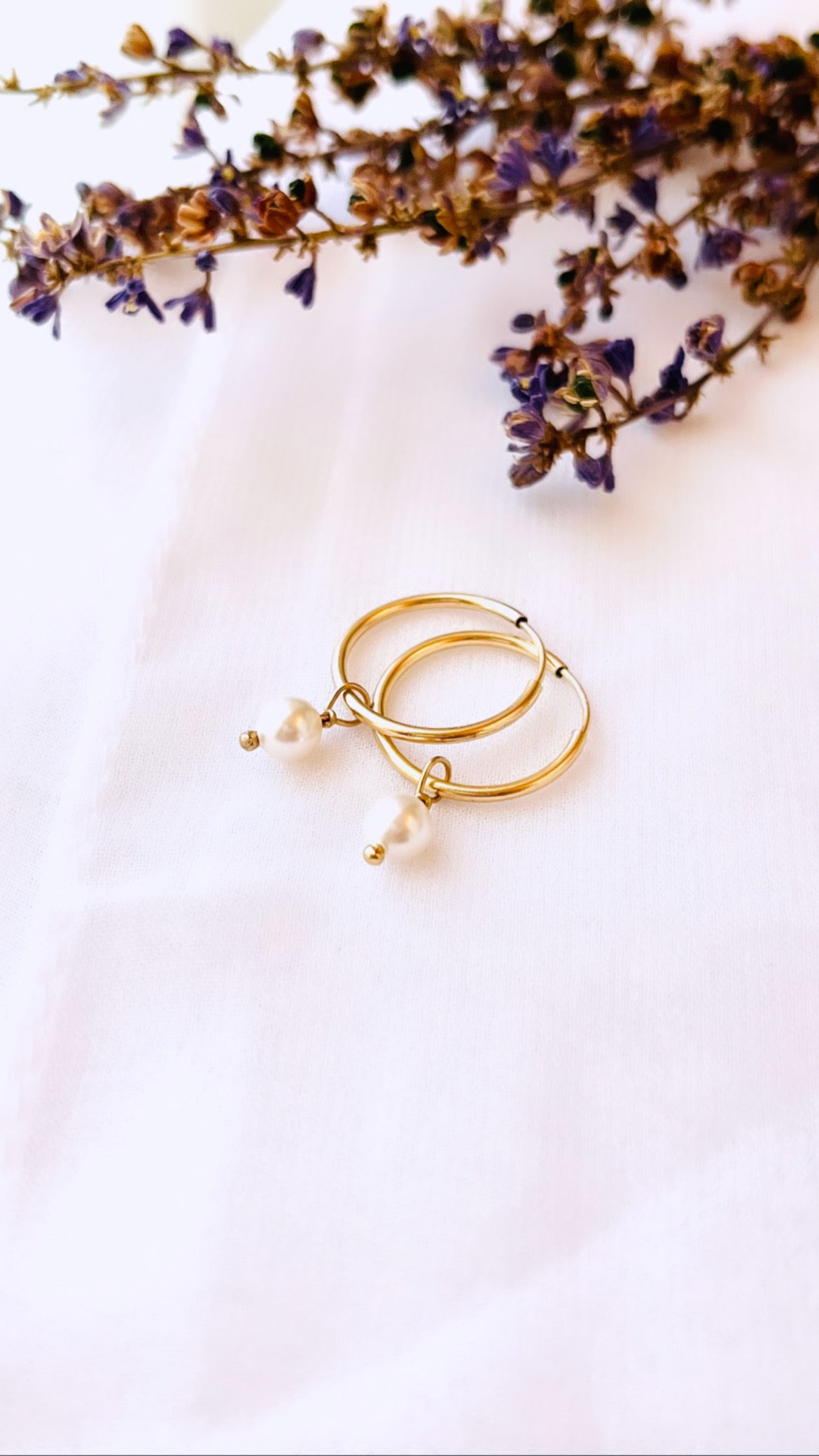 Dainty Pearl Hoop Earrings