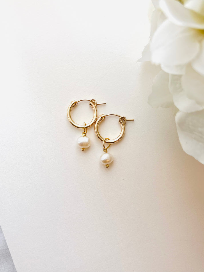 Pearl Hoop Earrings, Pearl Drop Earrings, Pearl Huggie Hoop Earrings, Pearl Jewelry, Bridal Party Gifts, For the Bride, Ready To Ship, Bridesmaid Jewelry & Gifts, Best Friends Jewelry, Friendship Jewelry, Graduation Gifts, Sister Gifts, Wedding Party Gifts, Bridesmaid Jewelry, Bridal Shower Gifts, Bridal Party, Minimalist, Group Events, Gift Set, Mother and Daughter, Grandmother's Necklace, Custom Wedding, 