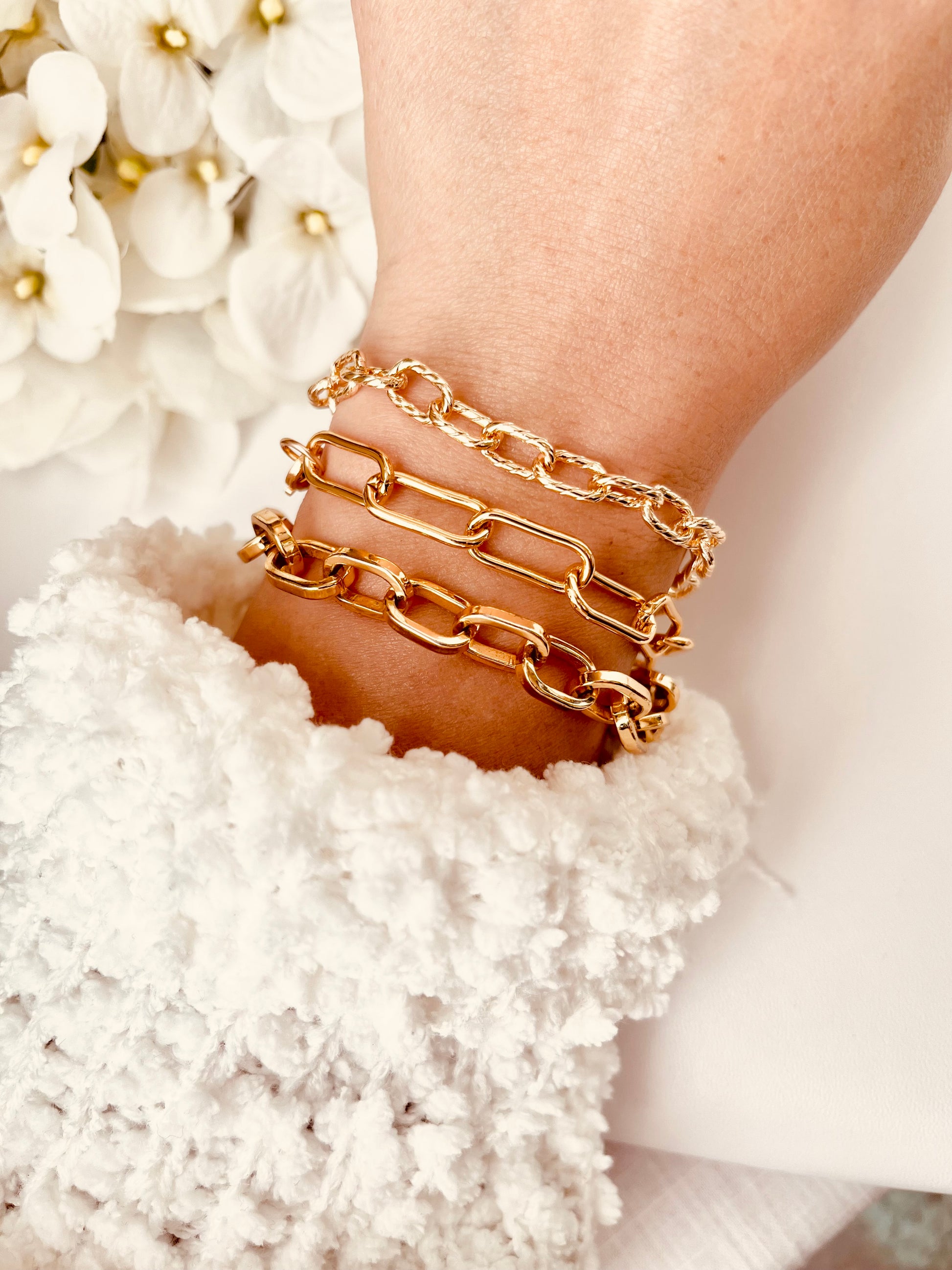 Chain Bracelet, Twisted Link Chain Bracelet, 14K Gold Filled Thick Bracelet, Statement Bracelet, Statement Jewelry, Mother’s Day Gifts