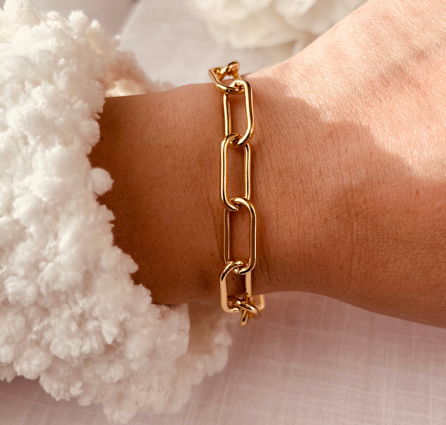Gold Link Bracelet, Chunky Paperclip Bracelet, Thick Bracelet, Thick Link Bracelet, Layering Bracelet, Statement Bracelet, LayeringJewelry