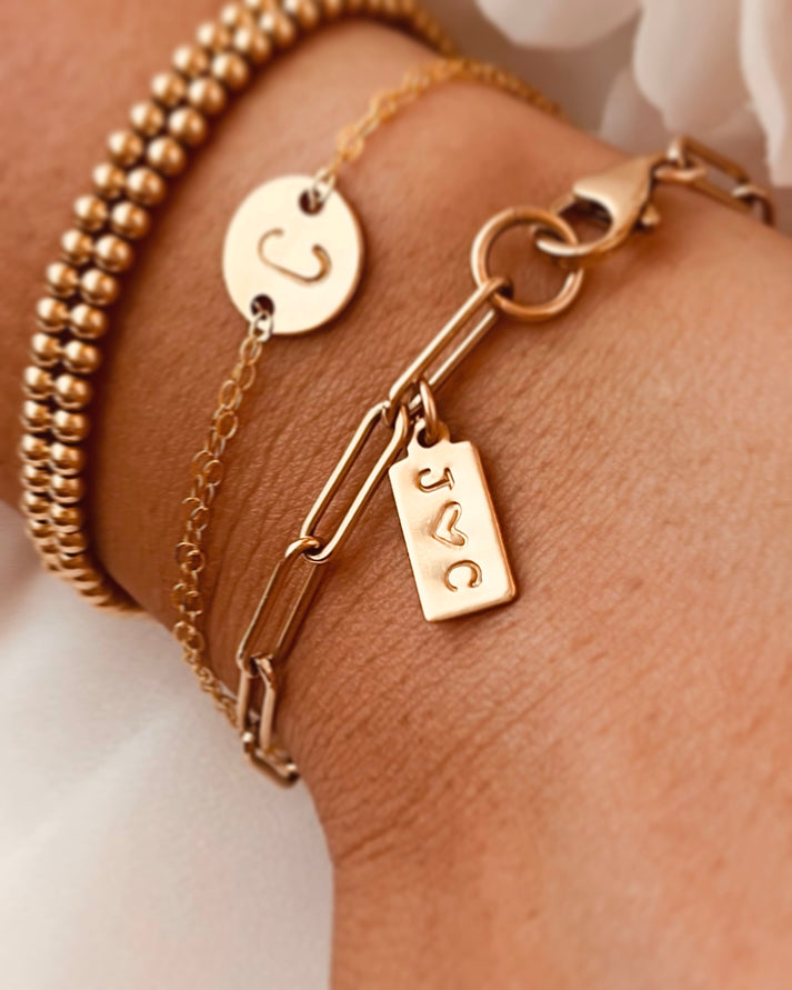 Paperclip Tag Initial Bracelet, Initial Bracelet, Personalized Tag with Initial, Custom Tag Bracelet, Paperclip Bracelet, Stack Bracelet, In silver and Gold , Valentines Day, Birthday Gift, Graduation Gift, Bridesmaid Gift, Gift For Her, Mothers Day Gift Valentines Gift Ideas, Mothers Gift 
