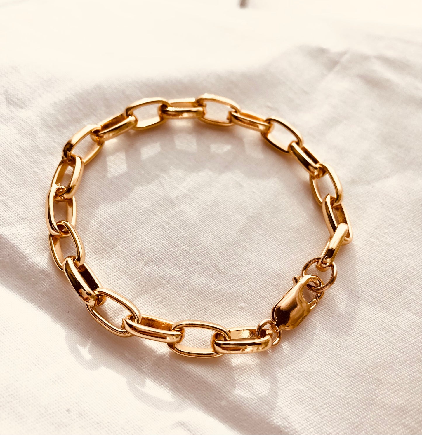 Oval Chain Bracelet, Chunky Link Bracelet, Gold Thick Bracelet, Thick Link Bracelet, Statement Bracelet, Mother’s Day Gifts, Minimalist Chain and Link