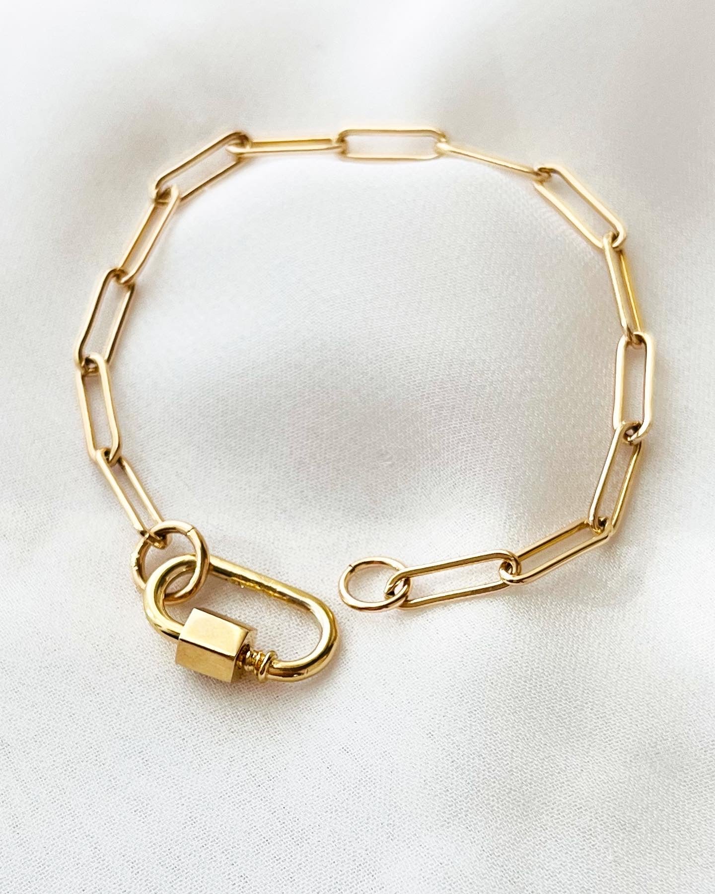 Engraved Initial Paperclip Charm Bracelet - 14K Goldfill
